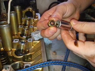 Замена маслосъемных колпачков Opel Insignia OPC  